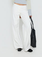 Hereos Mid Rise Baggy Leg Jeans White