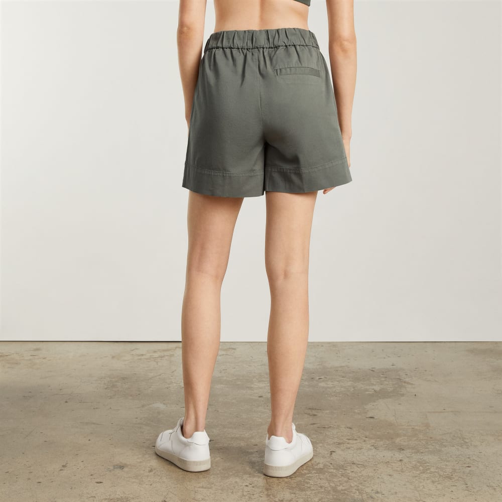 The Easy Short | Pewter Green