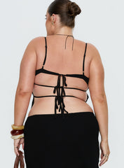 Pappilion Top Black Curve