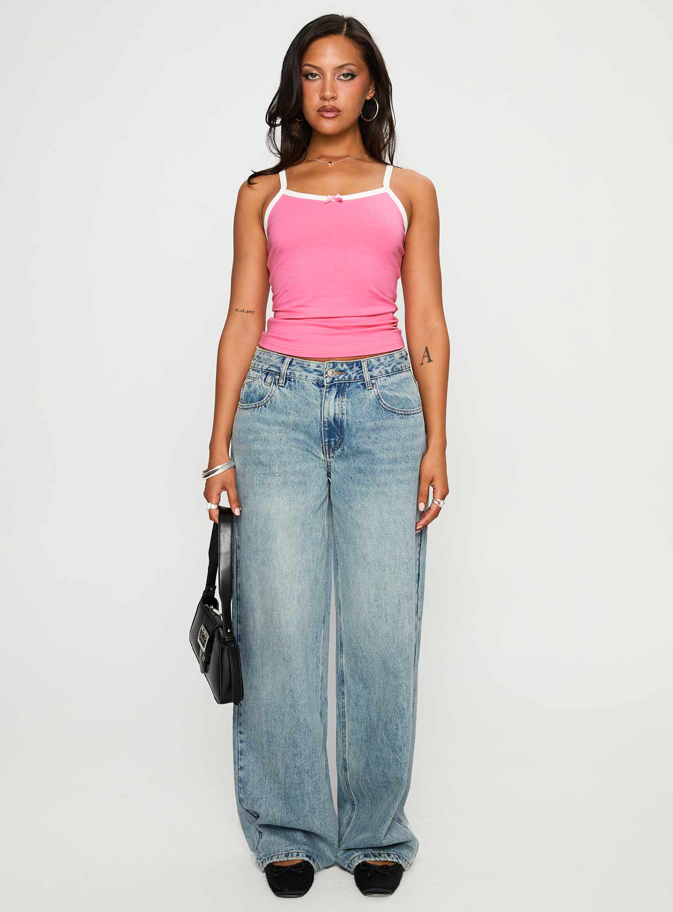 Edge Of Town Mid Rise Straight Leg Jeans Vintage Blue