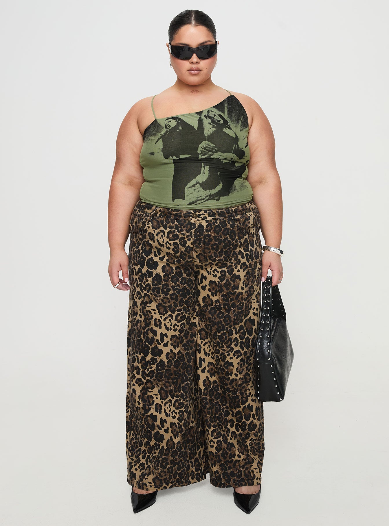Miekie Top Green Curve