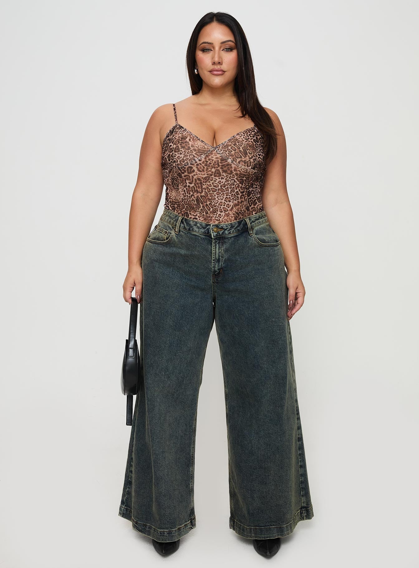 Elixia Bodysuit Leopard Curve